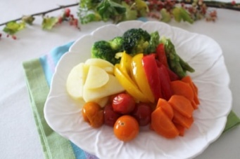 レンチンでOK！　温野菜サラダの簡単アレンジレシピ4選