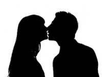 不妊治療のスタートはお互いの愛情の確認から（depositphotos.com）