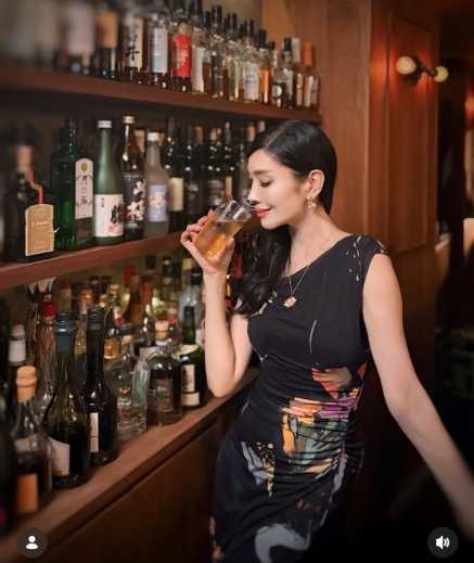 Instagram:アンミカ(@ahnmikaofficial)より