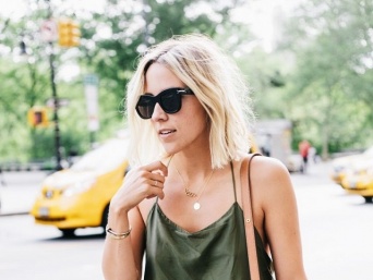 収入の問題も！今の彼と「結婚に踏み切れない」理由