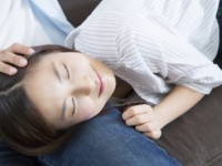 夫がウザがる「妻のスキンシップ」4