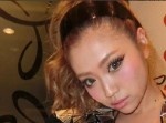 ギャルダンサーの衣装がエロダサい？　もはや「芸術的」との声も