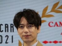 山崎育三郎