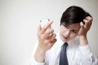男性が、好きな人からでも「返信するのめんどくせぇ！」と思うLINE10