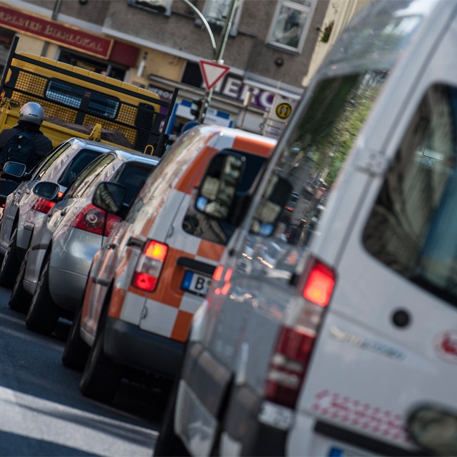 年末年始のドライブで最も不快なのは渋滞と飽きた子供！？ 