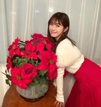 Instagram:渋谷凪咲(@nagisa_nikoniko)より