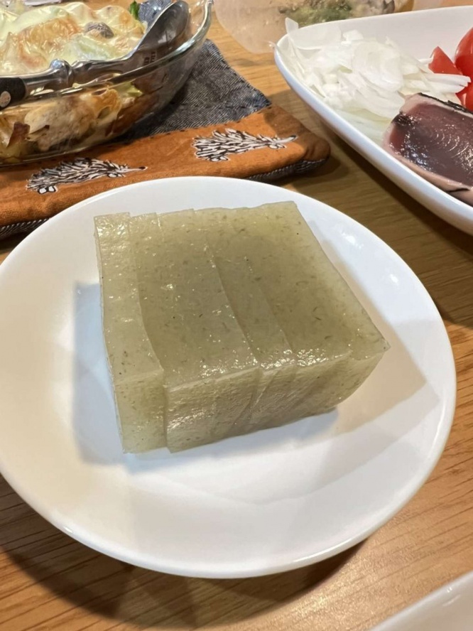 見た目はコンニャクだ(画像はHAL@HAL1986____さんのツイートより)