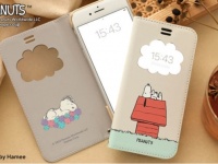 便利な小窓つき！　スヌーピー手帳型スマホケース登場