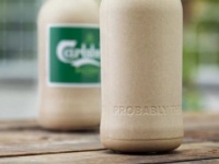 コカ・コーラ社とカールスバーグ社、1年で分解される植物由来のプラスチックボトルの開発を支援