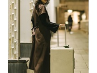 働く女性のためのバッグブランド「W&#038;.Day/Night」から、あったらうれしいが詰まったコラボスーツケースが登場！