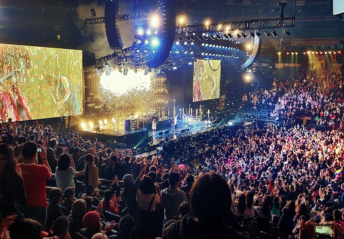 2012年のニューヨークライブの様子（James Willamorさん撮影、Flickrより）