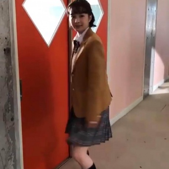 インスタグラム：広瀬すず(@suzu.hirose.official)より