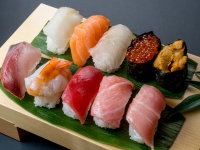 同じ寿司店で『計24人発症』　2か月連続「ノロウイルス」集団食中毒　当分の間【営業禁止】処分