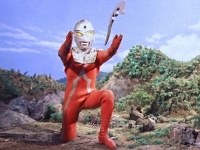 みんなには黙ってたが実は俺、ウルトラセブンな。と信じ込んでいる人の為の最強武器「アイスラッガー」が予約受付開始！