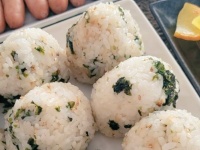 〝不揃いなおむすび〟が10万人を感動させた尊い理由　「どんな三ツ星レストランの料理よりも美味しそう」