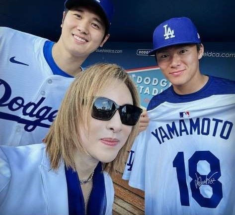 Instagram:Yoshiki(@yoshikiofficial)より