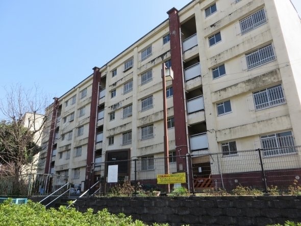 霞ヶ丘アパート