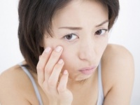 同性の目は厳しいっ！　「結婚しておばさんになったな」と思う女性の特徴5つ