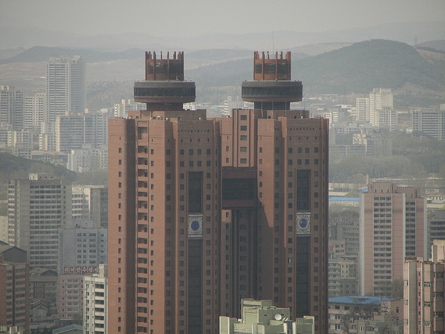 火災を起こした北朝鮮 高麗ホテル は盗聴の 総本山 だった 1ページ目 デイリーニュースオンライン