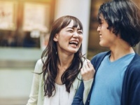 モテ子は必ずやっている!!　「男がときめくボディタッチ」5つ