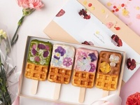 母の日に贈りたい。目と舌で楽しむ“超華やかブーケワッフル”が登場！