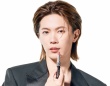 神宮寺勇太(Number_i)登場！　『ジバンシイ ビューティー』新パウダー＆リップキャンペーン　神宮寺「新たな雰囲気が作れたと思います」