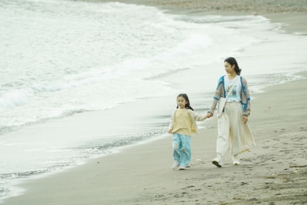 元恋人の死と、突如現れた自分の子ども。常人の想像を超えるスタート【海のはじまり#1】