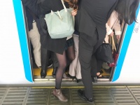 満員電車（画像はイメージ）