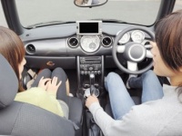 ぎゅっ！　女性がドライブデートで「本命だけにすること」6つ