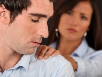 彼女が結婚したくても彼が乗り気じゃない場合、彼女が合コンや婚活をしていてもしょうがない？