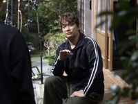 香取慎吾の裏舞台に密着。『日本一の最低男』のドキュメンタリーがFODにて配信