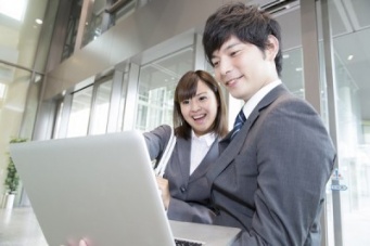 意外だけど納得!!　働くお姉さまが明かした「将来有望株男子」の特徴4つ！「いつも地味な服装」