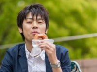 甘えん坊だけど気が利く！　「末っ子男子」の恋愛傾向って？