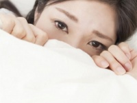 ゆううつな月曜がキター！　「会社へ行きたくない人」がとる行動4選