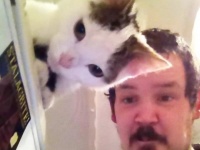 決定的瞬間を激写。偶然の一致がすぎる17の写真