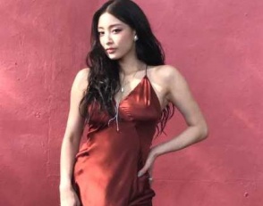画像)元NMB48・上西怜、圧巻バストで魅了！『アサ芸シークレット』表紙