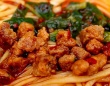 名古屋生まれの「エイリアン」全国のファミマへ出撃　台湾ラーメン「味仙」監修カップ麺はどんだけ辛い？