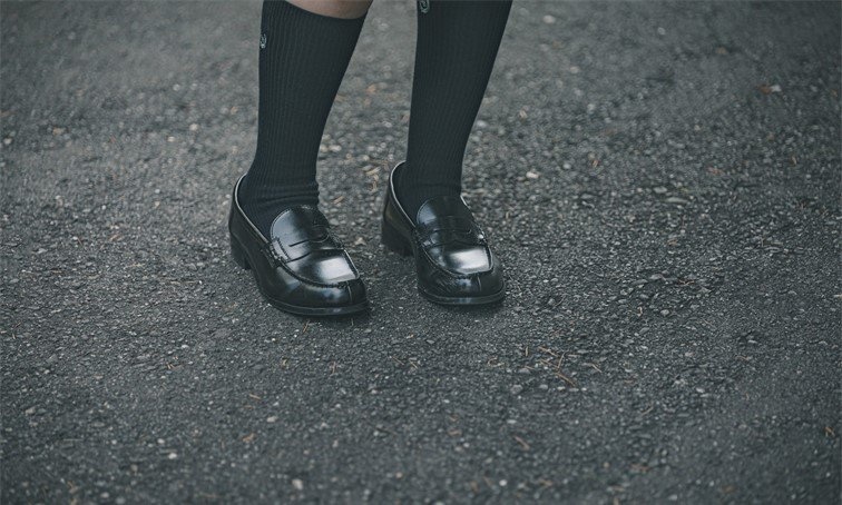 「知らない男が目の前で卑猥な言葉を繰り返してくる。恐怖で俯いていると、突然誰かに手を引かれ...」（都道府県・年齢不明女性）