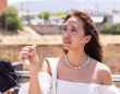 婚約したのに結婚に踏み切れない2組のカップル。結婚か別れかを決断する旅がスタート【さよならプロポーズvia ギリシャ】