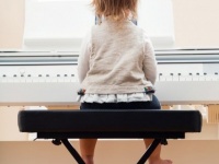 【男女のちがい】〇〇円以上はムリ!!　子ども1人に出せる習い事の費用ランキング！
