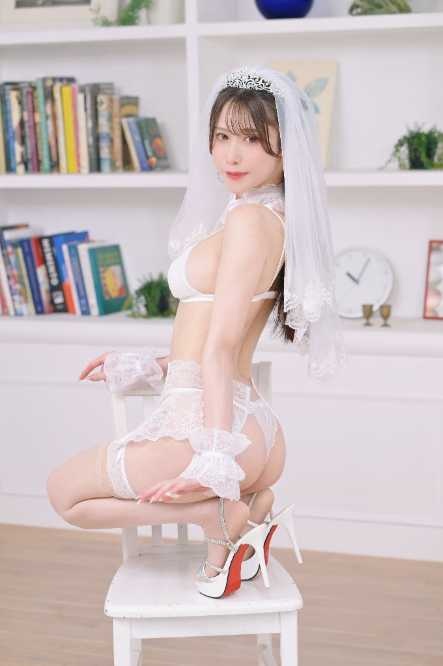 X：名取くるみ(@natori_kurumi)より