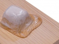 これが木...だと？　どう見ても透明な「木彫りの氷」に脳がバグる
