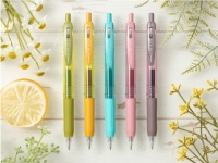 リラクゼーションカラー登場！　「サラサクリップ」新色、数量限定発売