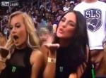【衝撃】美女の投げキッスに変なモノが映り込む…