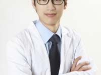 今から青田買い！　将来お金持ちになりそうな男性の特徴「耳たぶをチェック」「スーツと靴がピカピカ」