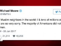 マイケル・ムーア監督など、米国の有名人たちがトランプ大統領の入国禁止令を批判！