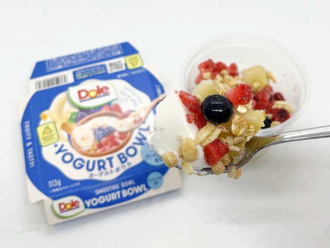 セブン限定のヒット商品「Doleスムージーボウル」の新作『ヨーグルトボウル』実食レポ