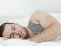 「バツイチ男性」と「独身男性」同じくらい好きならどちらを選ぶ？
