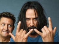 ファン歓喜！キアヌ・リーヴスが、『ビルとテッド』ビル役アレックス・ウィンターとツーショット