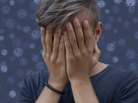 17歳少年がバイトで貯めたお金を発見した母親が全額要求。家を出たのは間違ってる？ネットに相談